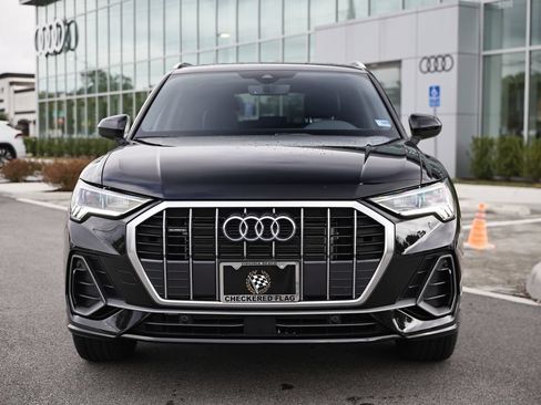 Used 2025 Audi Q3 2.0T Premium w/ Convenience Package AWD/4WD image 13