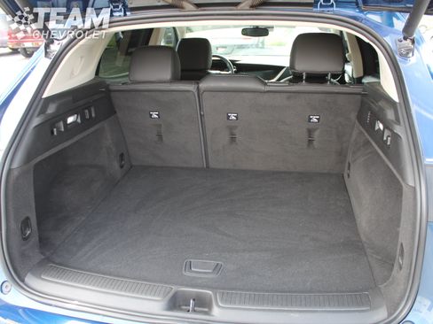 Used 2022 Buick Envision Essence w/ Safety Package FWD image 30