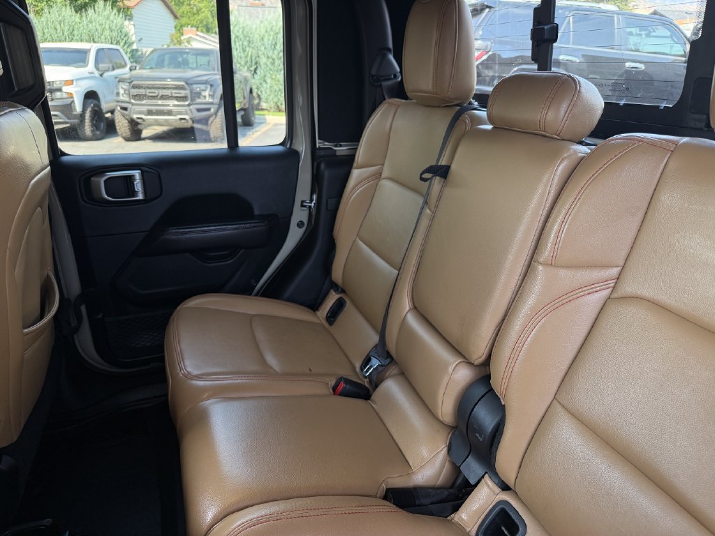 Used 2020 Jeep Gladiator Rubicon AWD/4WD image 36