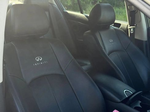 Used 2010 INFINITI G37 x Sedan w/ Premium Pkg AWD/4WD image 18