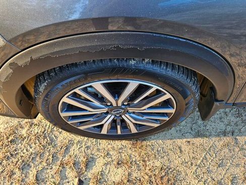 Used 2024 Nissan Kicks SV w/ Interior Electronics Package image 19