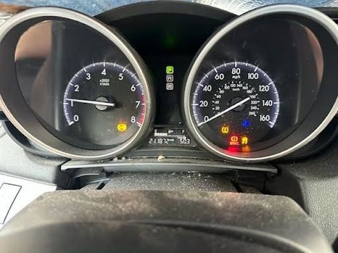 Used 2013 MAZDA MAZDA3 i SV image 4