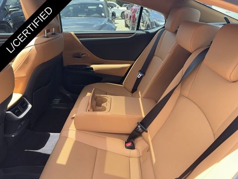 Certified 2025 Lexus ES 350 w/ Premium Package image 22