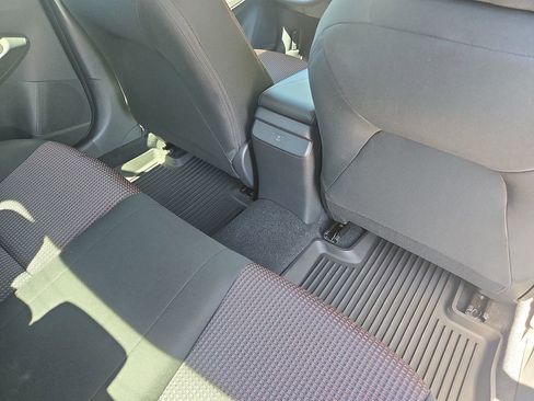 New 2026 Nissan Sentra SR w/ Floor Mat Package image 11