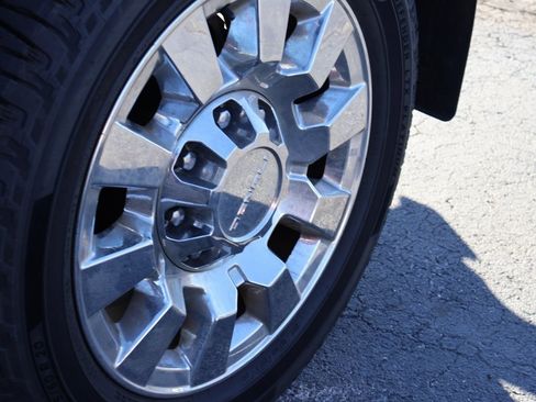 Used 2016 GMC Sierra 2500 Denali w/ Duramax Plus Package image 24