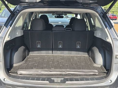 Used 2020 Subaru Forester Premium AWD/4WD image 21