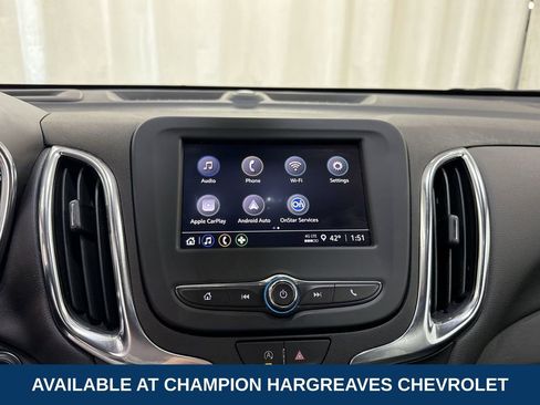 Used 2024 Chevrolet Equinox LT image 18