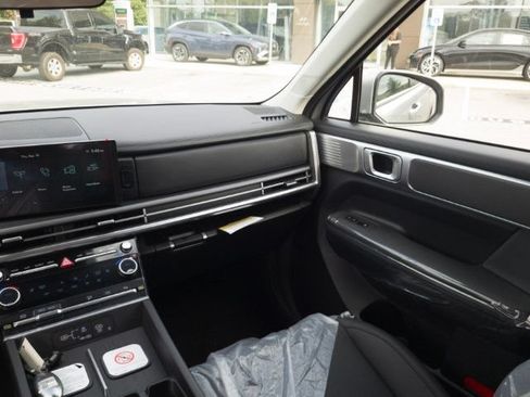 New 2027 Hyundai Santa Fe SEL FWD image 17