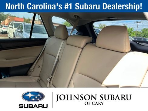 Used 2017 Subaru Outback 3.6R Limited AWD/4WD image 16