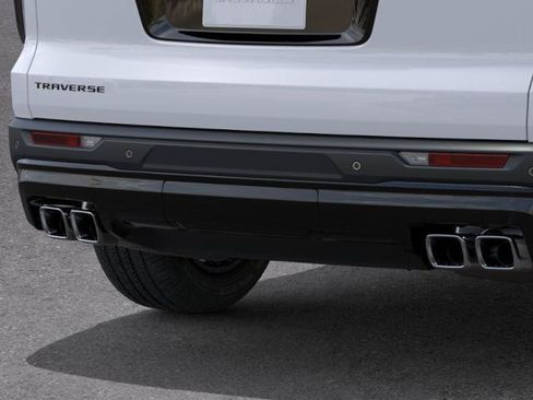 New 2026 Chevrolet Traverse LT w/ Midnight/Sport Edition FWD image 38