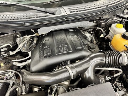 Used 2014 Ford F150 FX4 w/ FX Appearance Package image 32