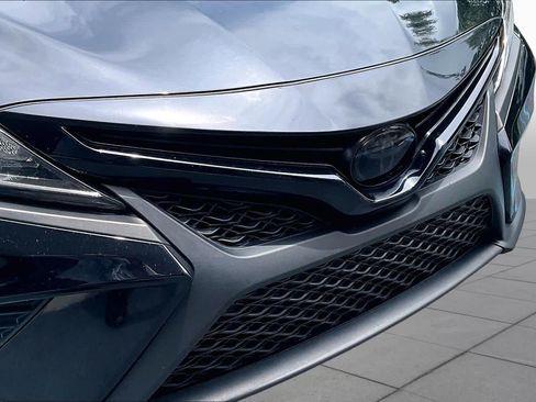 Used 2020 Toyota Camry SE FWD image 29