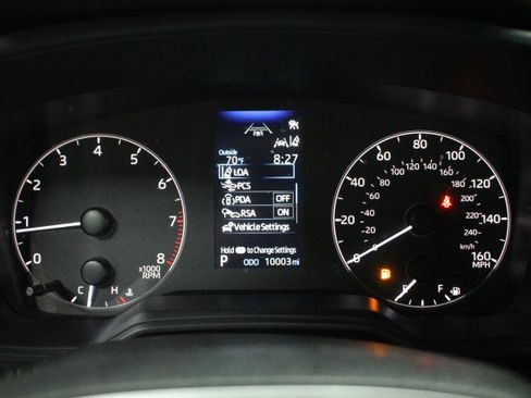 Used 2024 Toyota Corolla SE image 15