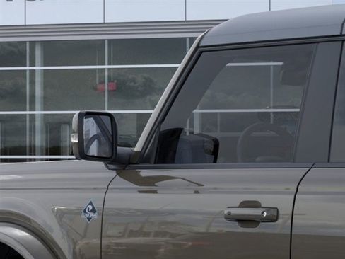 New 2025 Ford Bronco Outer Banks image 22