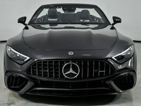 Used 2022 Mercedes-Benz SL 55 AMG 4MATIC image 3
