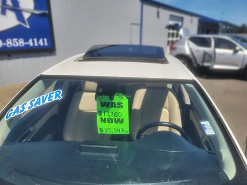 Used 2014 Lexus CT 200h FWD image 37
