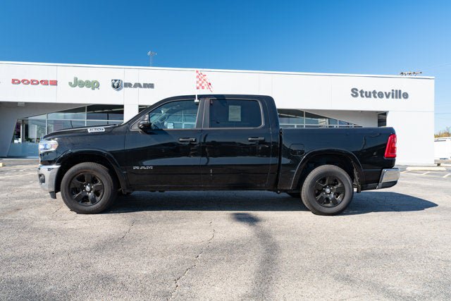 Used 2025 RAM 1500 Big Horn AWD/4WD image 2
