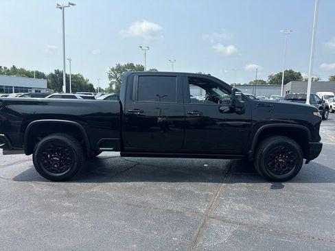 Used 2024 Chevrolet Silverado 2500 LTZ w/ LTZ Plus Package AWD/4WD image 6