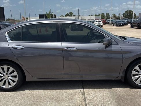 Used 2015 Honda Accord EX-L image 11