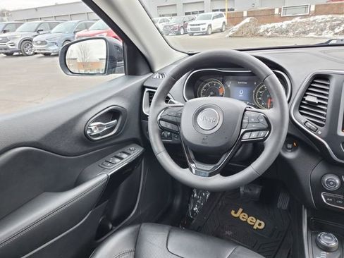 Used 2023 Jeep Cherokee Altitude Lux image 8