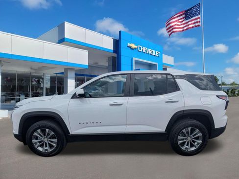 Used 2026 Chevrolet Equinox LT FWD image 6