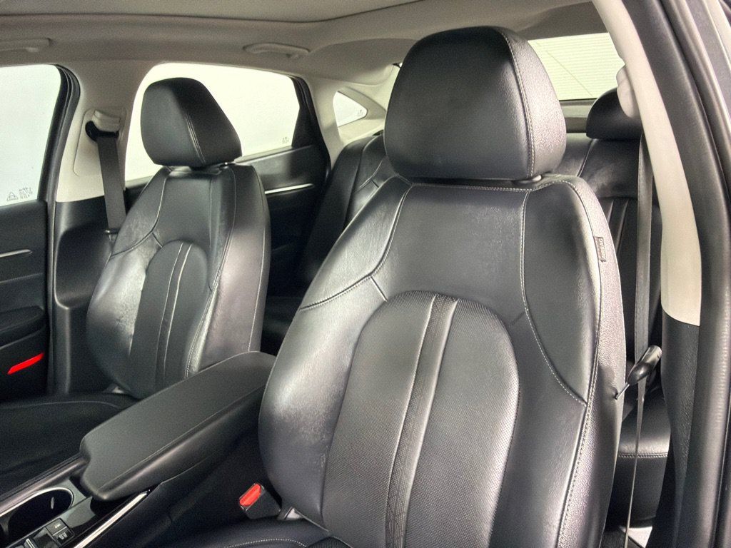 Used 2022 Hyundai Sonata Limited FWD image 11