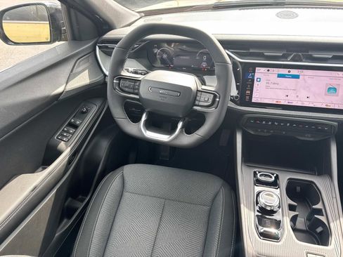 New 2026 Jeep Cherokee Laredo image 17