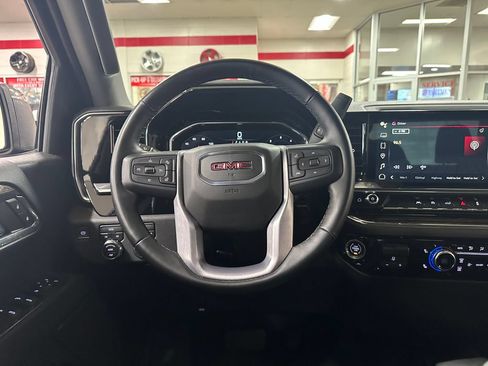 Used 2023 GMC Sierra 1500 SLE w/ LPO, GMC Protection Package AWD/4WD image 16