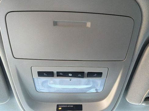 Certified 2020 GMC Canyon SLE w/ Elevation Edition image 17