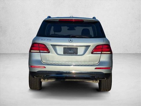 Used 2017 Mercedes-Benz GLE 350 image 4