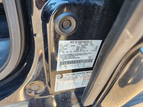 Used 2010 Ford Expedition Limited image 42