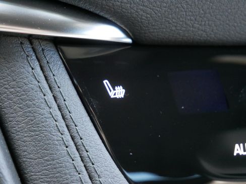 Used 2026 Cadillac XT5 Premium Luxury w/ LPO, Floor Liner Package AWD/4WD image 24