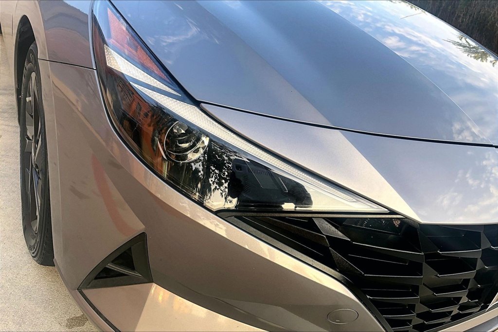 Used 2021 Hyundai Elantra SEL FWD image 39