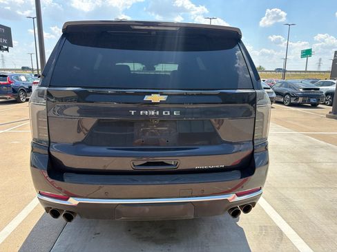 Used 2025 Chevrolet Tahoe Premier RWD image 6