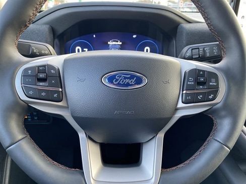 New 2026 Ford Explorer Active image 17