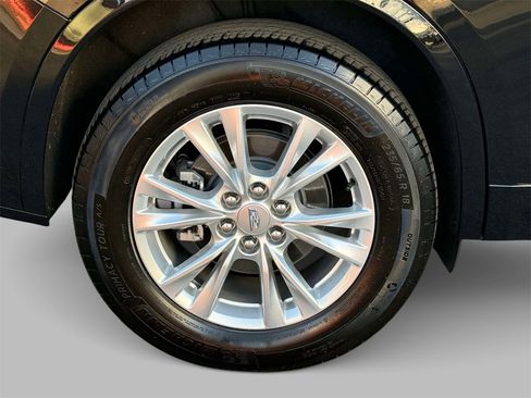 Used 2025 Cadillac XT6 Luxury image 13