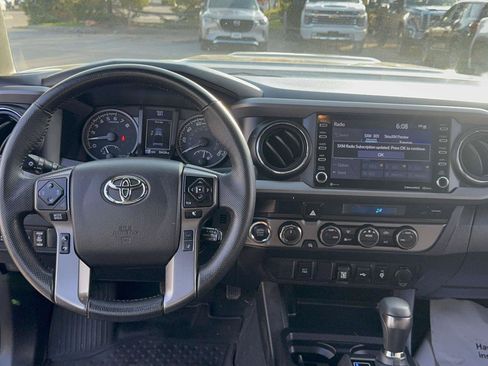 Used 2023 Toyota Tacoma TRD Sport AWD/4WD image 15