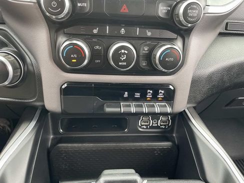 Used 2023 RAM 1500 Big Horn AWD/4WD image 26