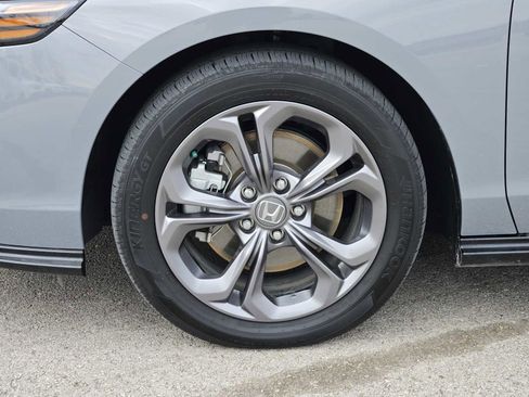 Used 2024 Honda Accord EX-L image 9