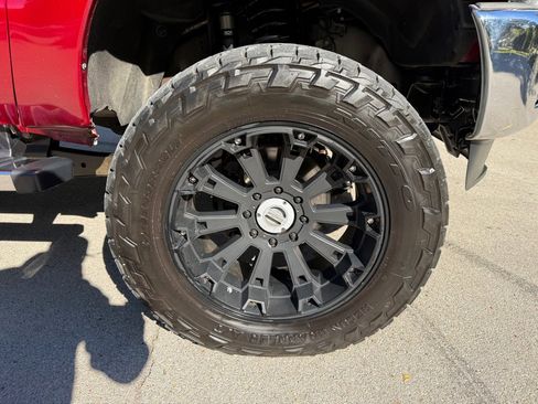 Used 2014 Ford F250 Lariat w/ Chrome Package image 23