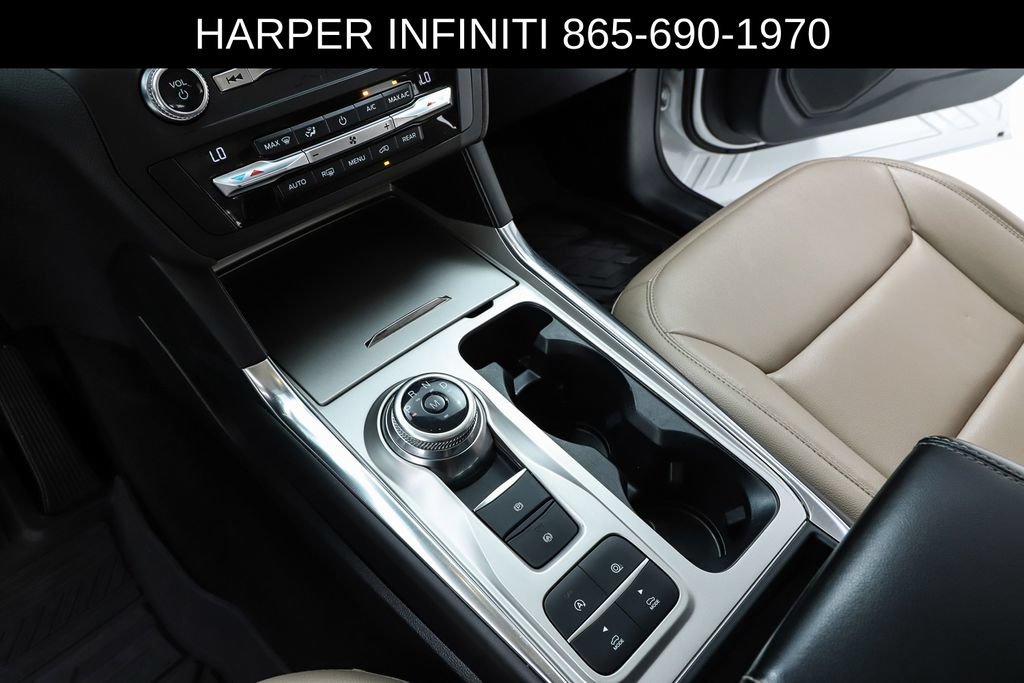 Used 2020 Ford Explorer XLT w/ Equipment Group 202A RWD image 62