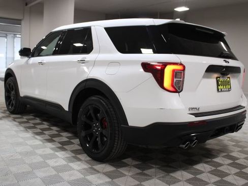 Used 2022 Ford Explorer ST w/ Equipment Group 401A AWD/4WD image 9