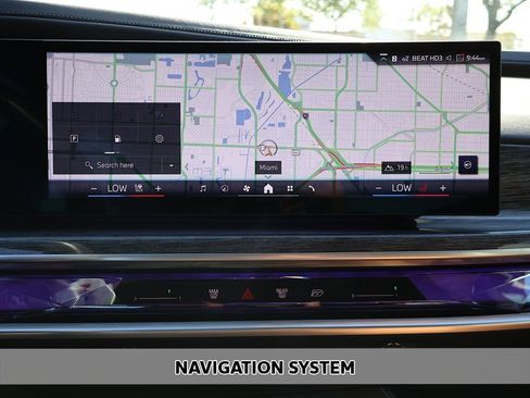 Used 2023 BMW 740i image 3