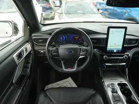 Certified 2022 Ford Explorer ST w/ Equipment Group 401A AWD/4WD image 24