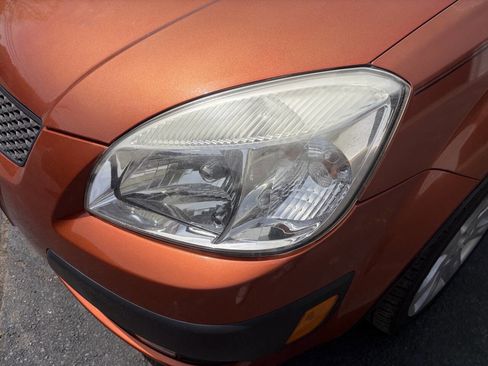 Used 2009 Kia Rio SX w/ PWR Pkg FWD image 6