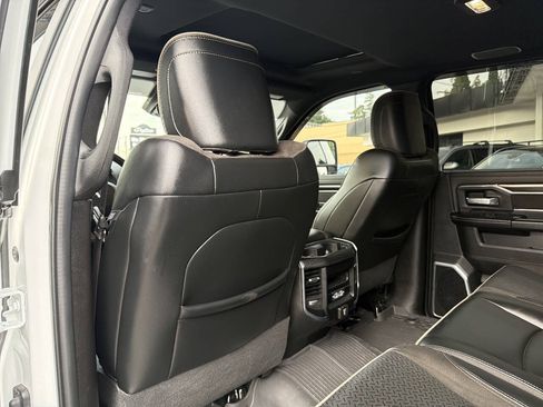 Used 2024 RAM 2500 Laramie w/ Sport Appearance Package AWD/4WD image 27