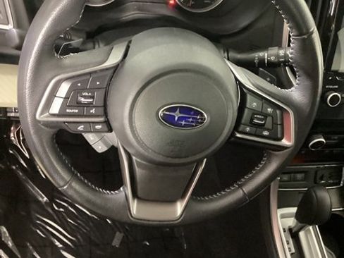 Certified 2022 Subaru Ascent Premium w/ Convenience Package image 9