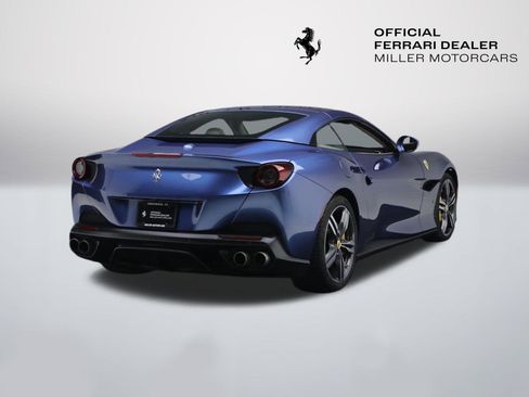 Certified 2020 Ferrari Portofino image 15