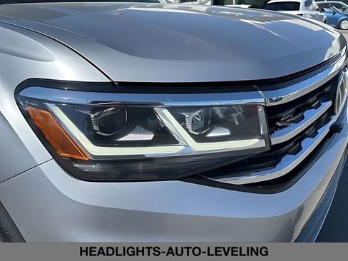 Used 2023 Volkswagen Atlas Cross Sport SEL Premium R-Line AWD/4WD image 10