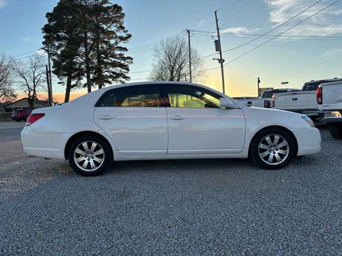 Used 2005 Toyota Avalon XL image 6